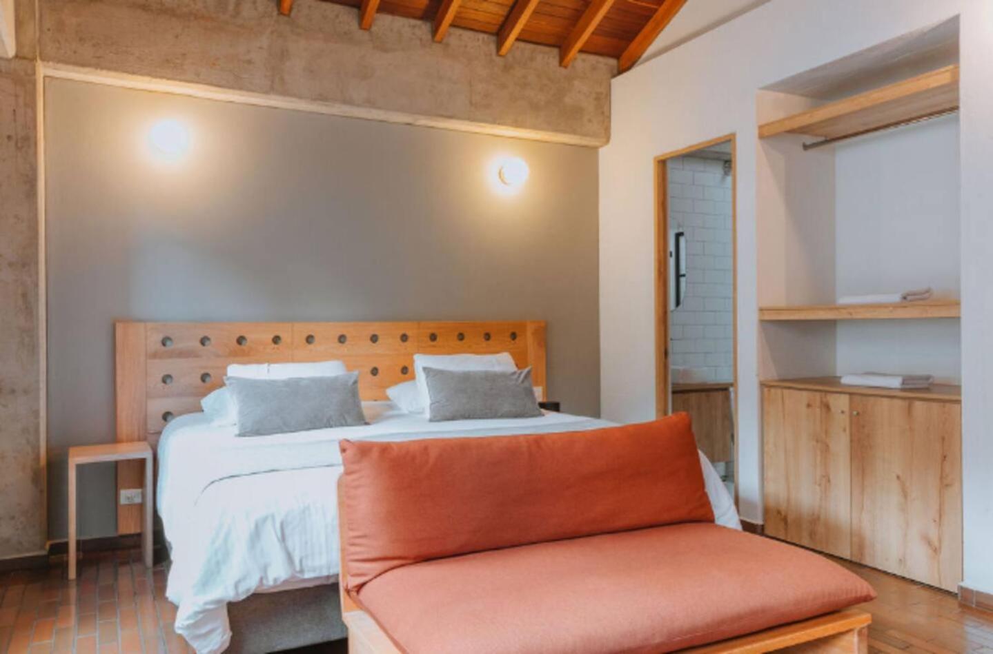 The Somos Flats Laureles Aparthotel Medellin Bagian luar foto