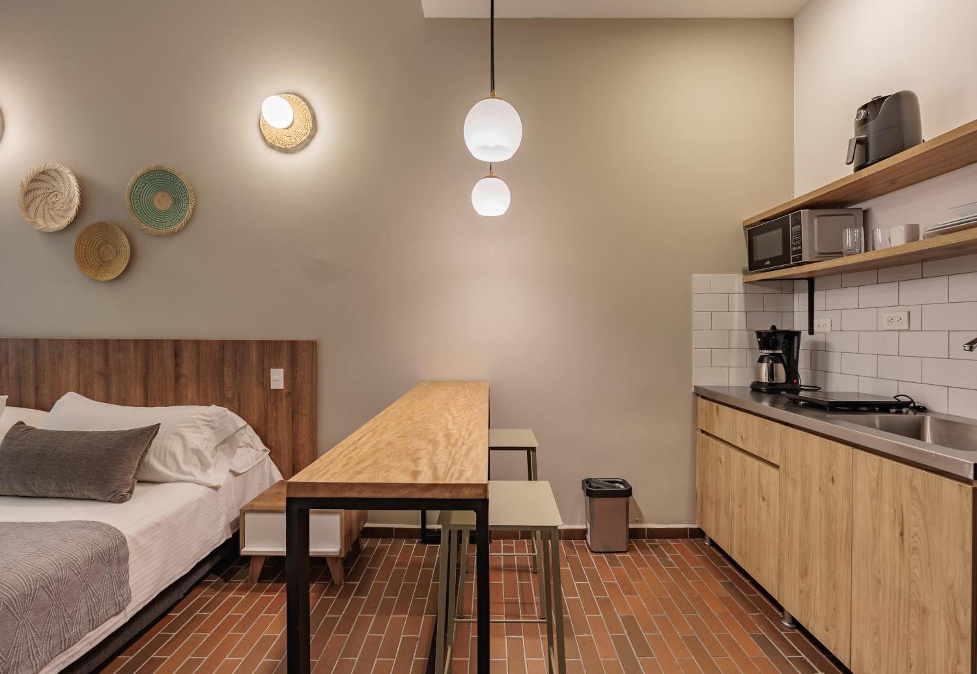 The Somos Flats Laureles Aparthotel Medellin Bagian luar foto